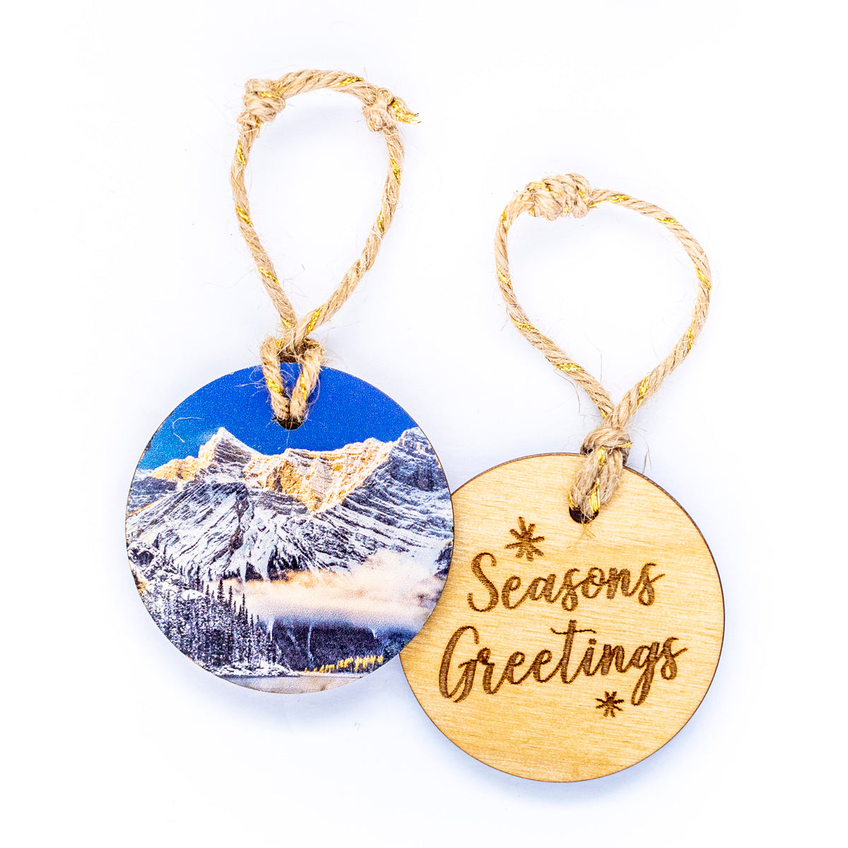 Adorno navideño circular de madera<br> Felices Fiestas<br> Amanecer de invierno de Kananaskis