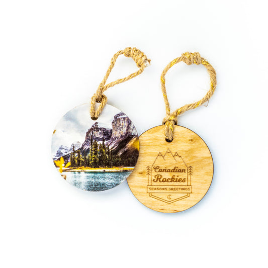 Adorno navideño circular de madera Montañas Rocosas canadienses Isla Spirit Parque Nacional Jasper